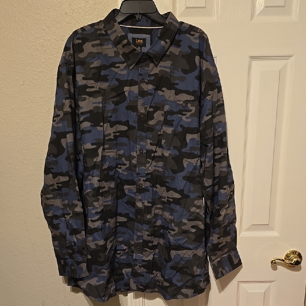 NWT Lee Men's Camouflage Button-Up Shirt - Blue and Gray Size 3XL